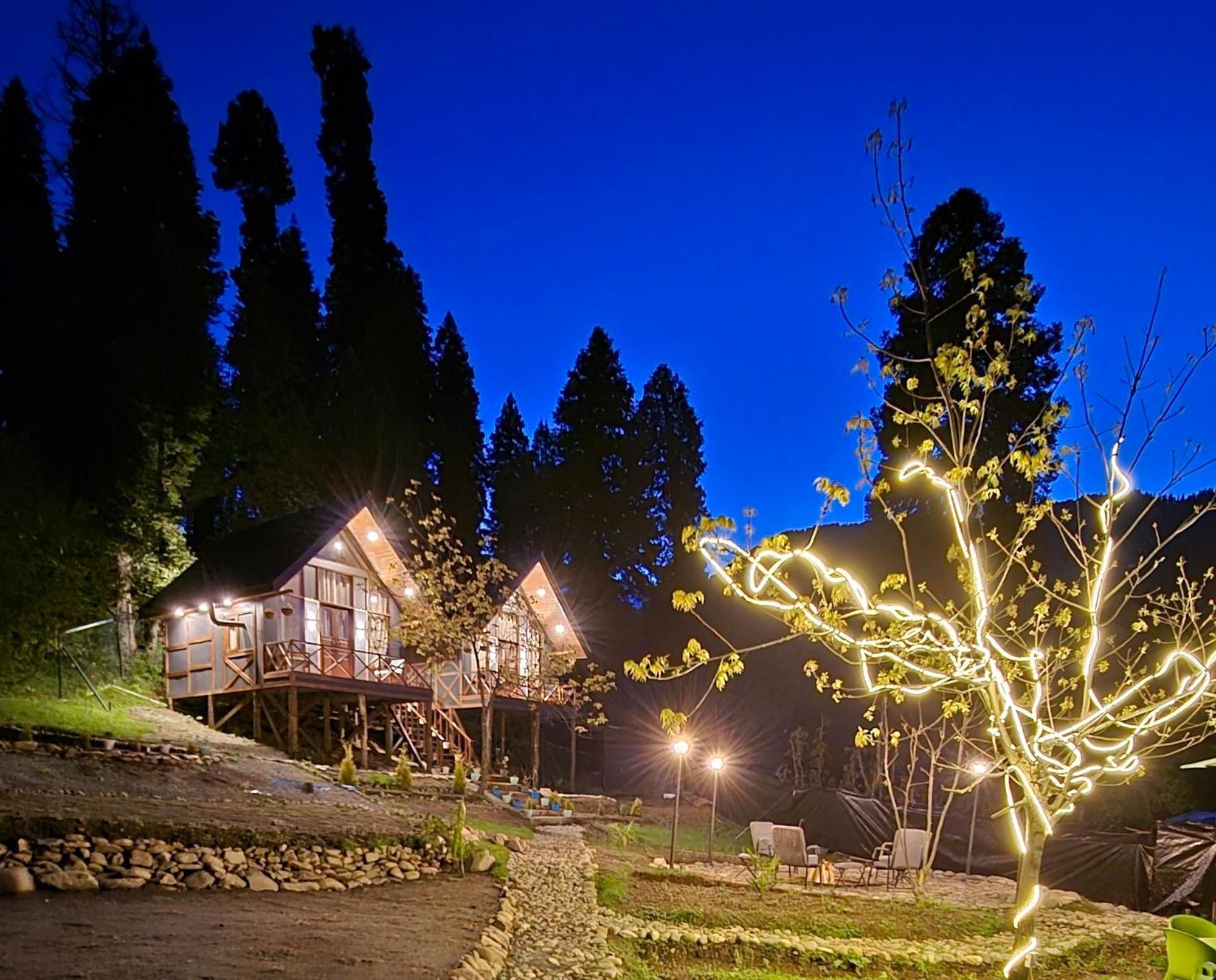 Villa Solomons Gray Tangmarg Esterno foto